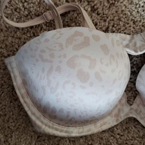 Victoria's Secret Pink Leopard Push Up Bra 36B